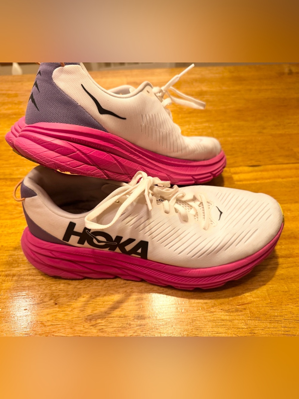 Hoka Rincon 3 Women’s Cushioned Running Shoes Size 10